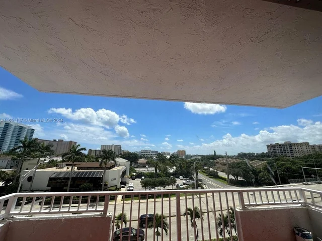 3201 NE 14th Street Causeway # 501, Pompano Beach FL 33062