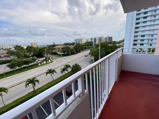 3201 NE 14th Street Causeway # 501, Pompano Beach FL 33062