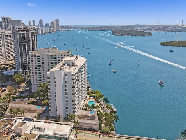 3 Island Ave PH 15D, Miami Beach FL 33139