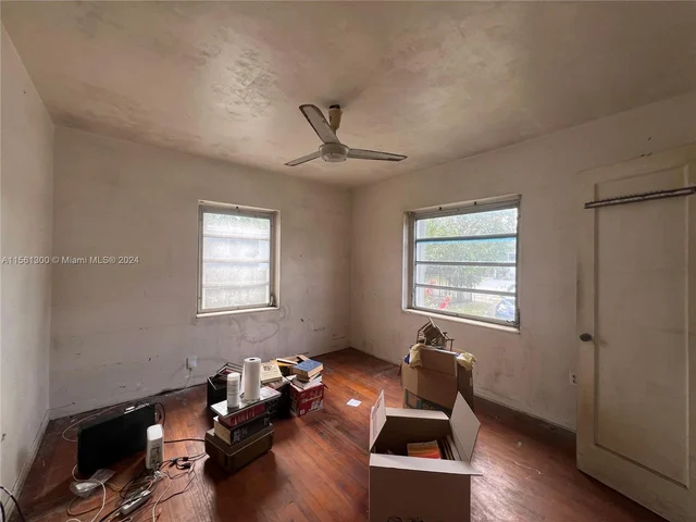 151 NW 146th St, Miami FL 33168