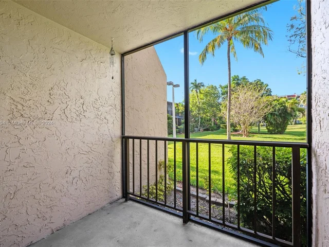 2001 Atlantic Shores Blvd # 110, Hallandale Beach FL 33009