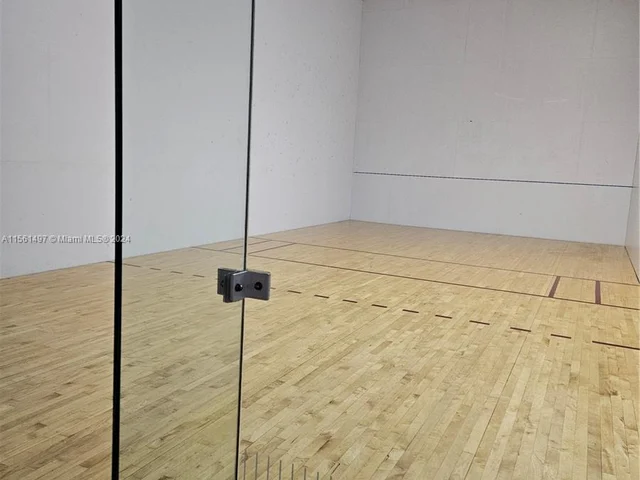 690 SW 1st Ct # 1915, Miami FL 33130