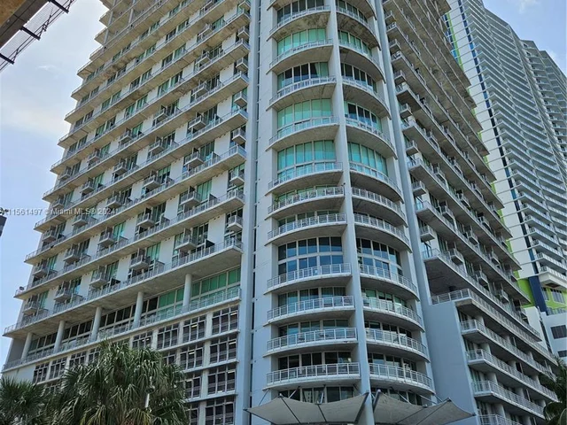 690 SW 1st Ct # 1915, Miami FL 33130