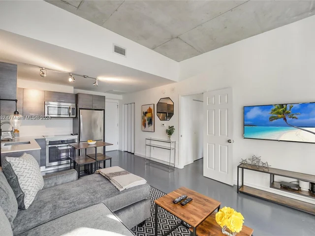 151 SE 1st St # 2109, Miami FL 33131