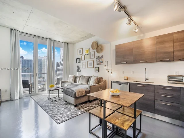 151 SE 1st St # 2109, Miami FL 33131