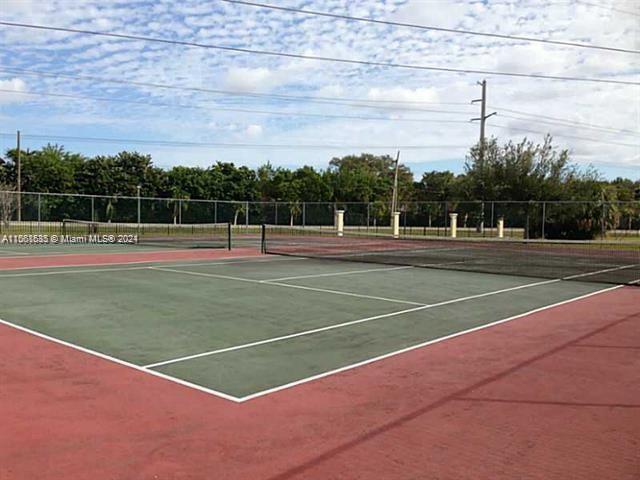 3610 N 56th Ave # 217, Hollywood FL 33021