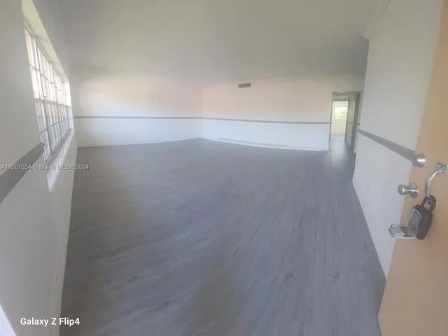 11855 NE 19th Dr # 25, North Miami FL 33181