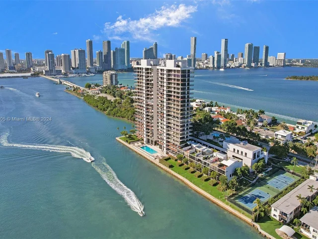 1000 Venetian Way # 101, Miami FL 33139