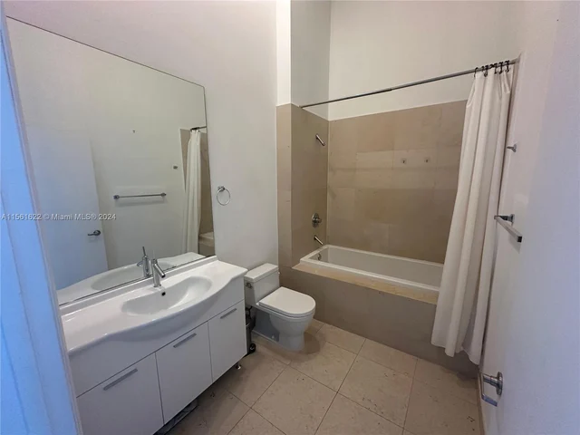 475 Brickell Ave # 4110, Miami FL 33131