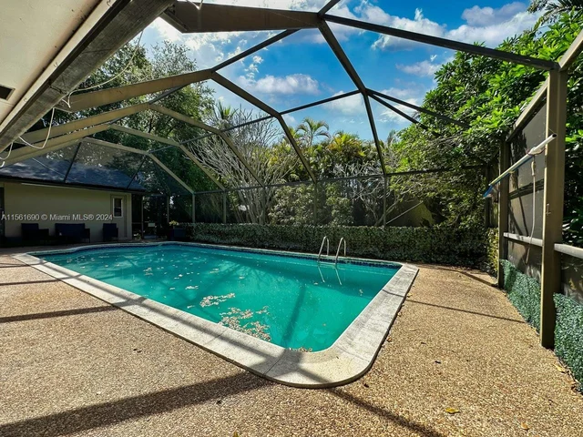 7624 SW 178th Ter, Palmetto Bay FL 33157