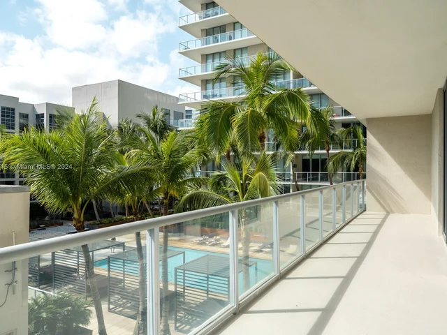 3470 E Coast Ave # H0910, Miami FL 33137