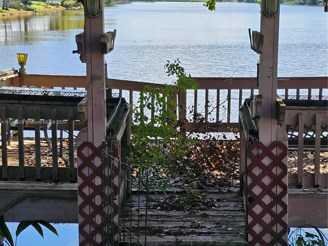 3220 NW 120th Way, Sunrise FL 33323