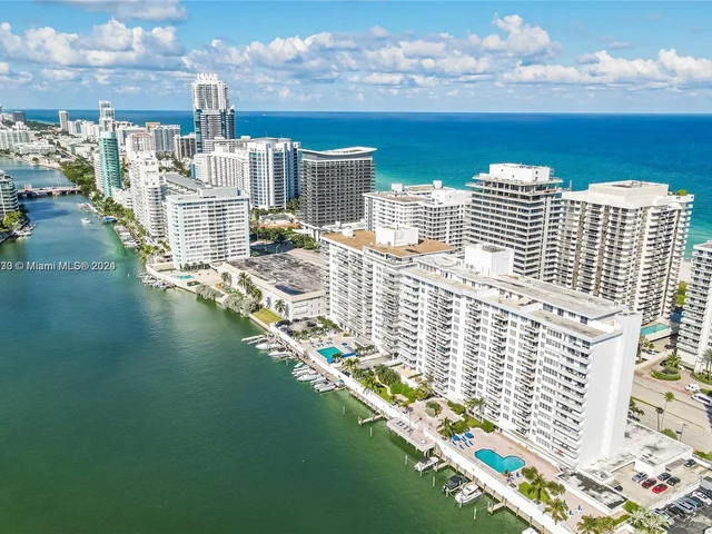 5700 Collins Ave # 11H, Miami Beach FL 33140