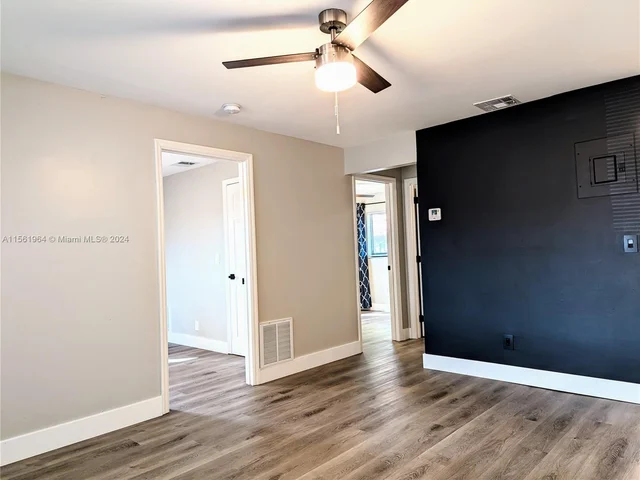 5601 NW 15th St # 3, Lauderhill FL 33313