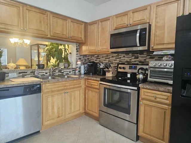 3179 SW 50th Street # 73, Fort Lauderdale FL 33312