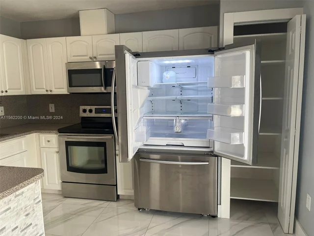 17801 SW 114th Ave, Miami FL 33157