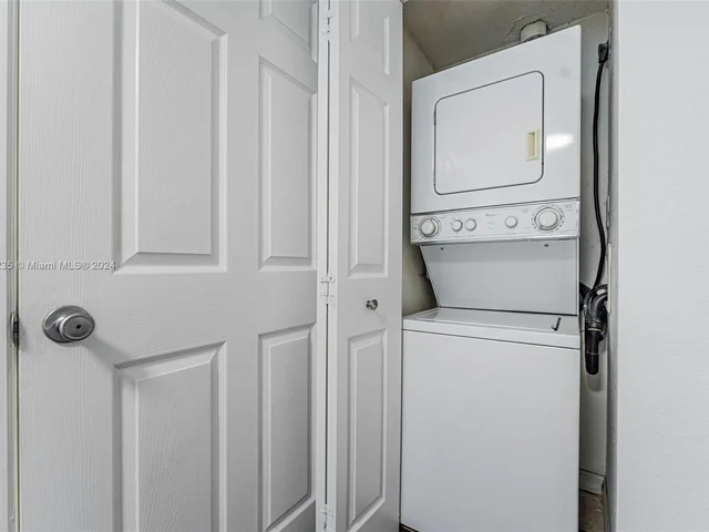 816 NW 11th St # 1103, Miami FL 33136