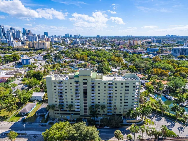 816 NW 11th St # 1103, Miami FL 33136
