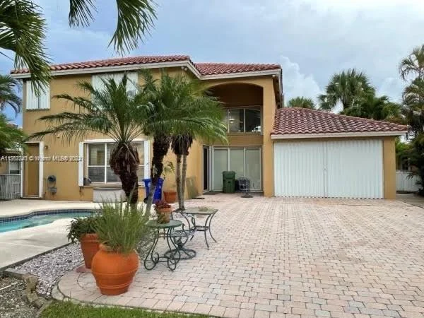 18930 SW 16th St, Pembroke Pines FL 33029