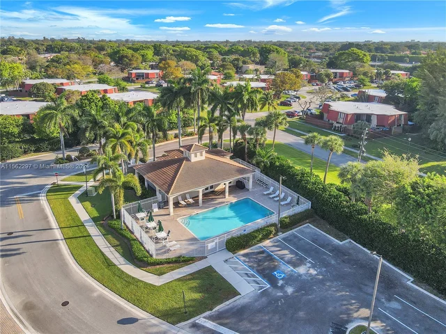 23089 Addison Lakes Cir, Boca Raton FL 33433