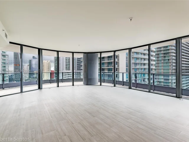 1000 Brickell Plz # 2902, Miami FL 33131