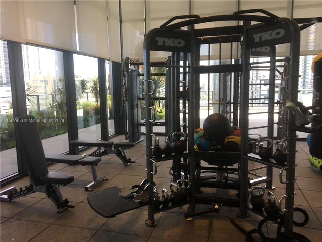 1600 NE 1st Ave # 1601, Miami FL 33132