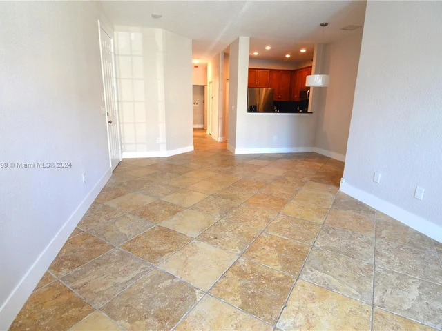 5752 Hampton Hills Blvd, Tamarac FL 33321