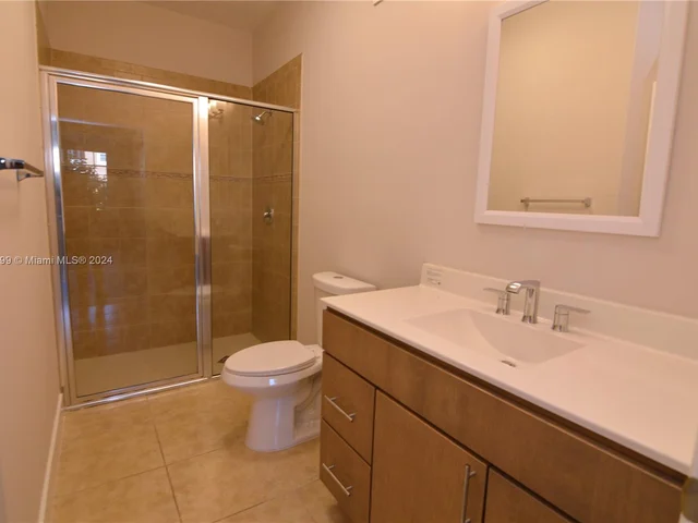 5752 Hampton Hills Blvd, Tamarac FL 33321