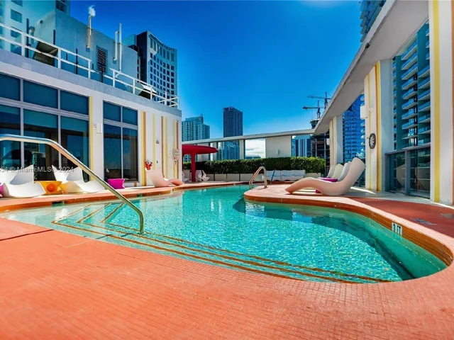 31 SE 6th St # 2703, Miami FL 33131