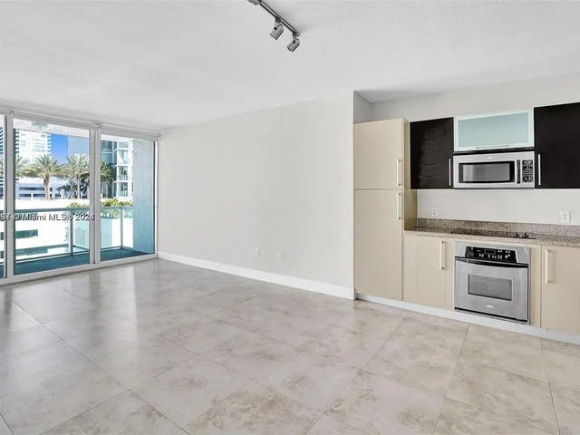 500 NE 29th St # 902, Miami FL 33137