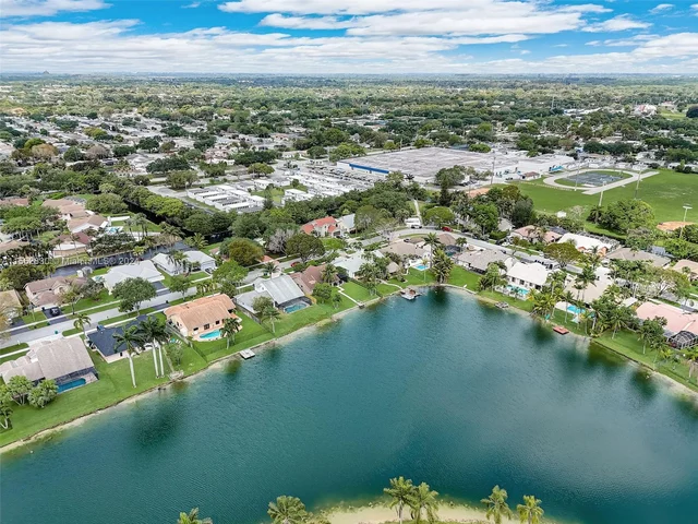 5726 SW 89th Way, Cooper City FL 33328