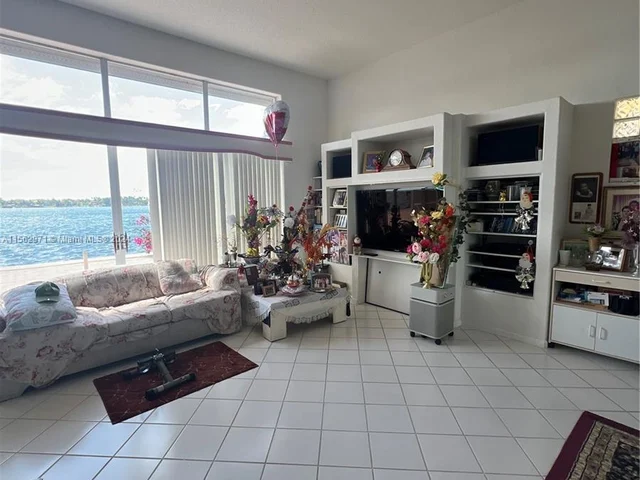 14749 SW 132nd Pl, Miami FL 33186