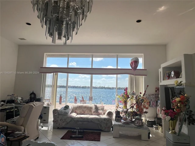 14749 SW 132nd Pl, Miami FL 33186