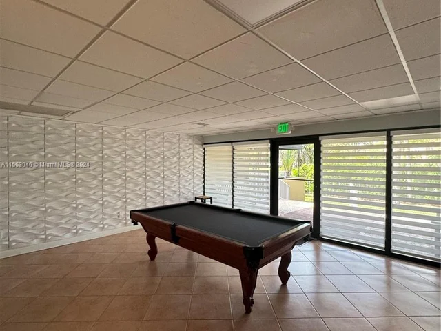 7787 SW 86th St # 212, Miami FL 33143