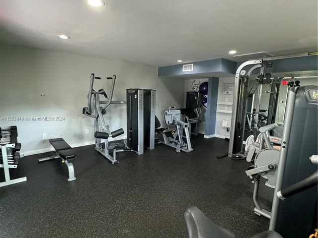 7787 SW 86th St # 212, Miami FL 33143