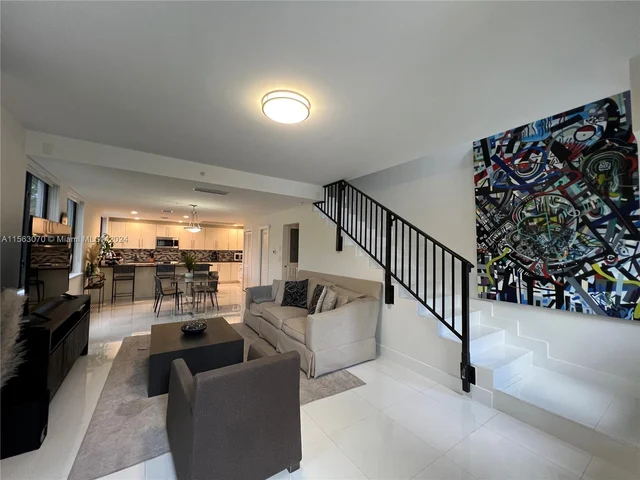 1405 Galiano St # 4, Coral Gables FL 33134