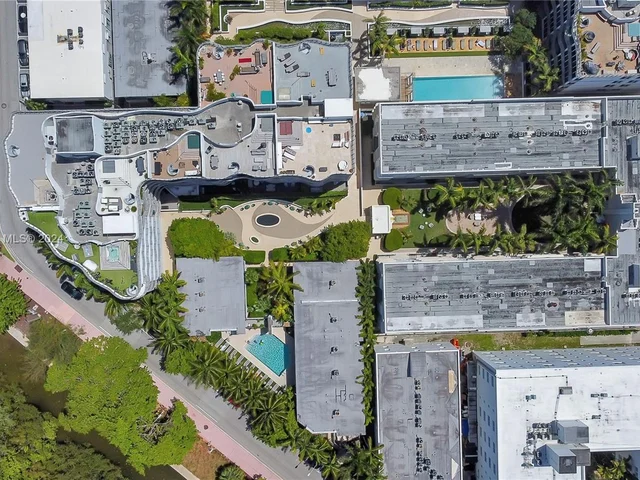 2155 Washington Ct # 502, Miami Beach FL 33139