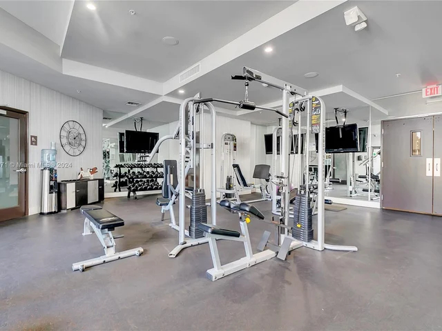 2155 Washington Ct # 502, Miami Beach FL 33139