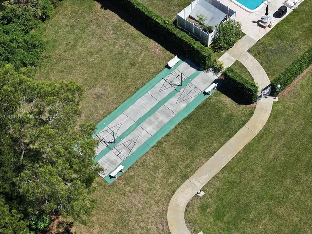 3535 Broken Woods Dr # 303, Coral Springs FL 33065