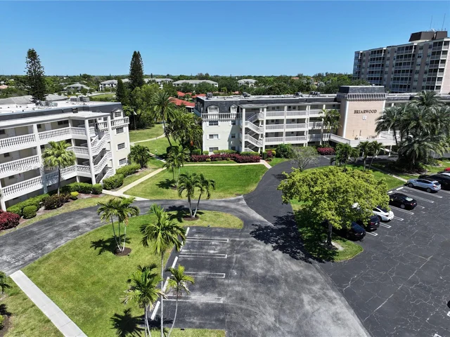 3535 Broken Woods Dr # 303, Coral Springs FL 33065