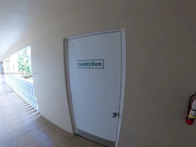 3535 Broken Woods Dr # 303, Coral Springs FL 33065