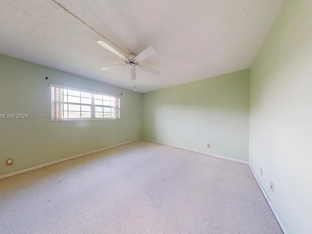 3535 Broken Woods Dr # 303, Coral Springs FL 33065