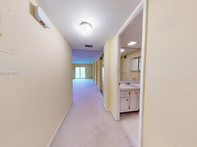 3535 Broken Woods Dr # 303, Coral Springs FL 33065