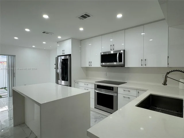 6355 SW 138th Path, Miami FL 33183