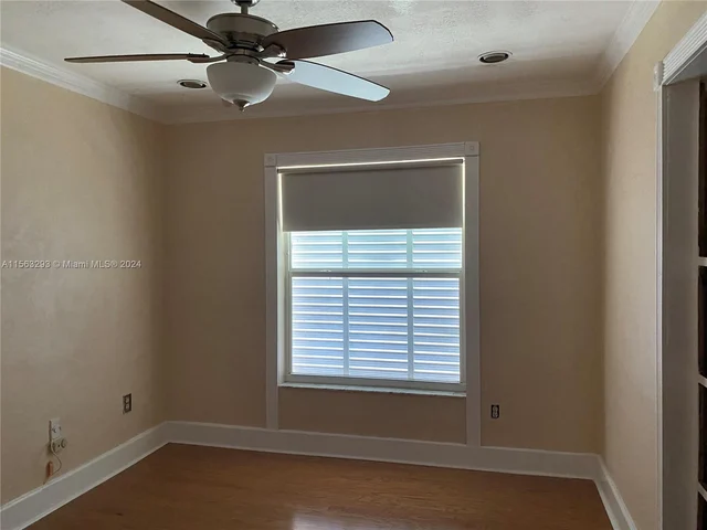 10820 SW 154th St, Miami FL 33157