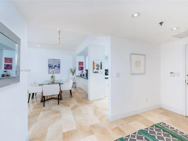 201 Crandon Blvd # 724, Key Biscayne FL 33149