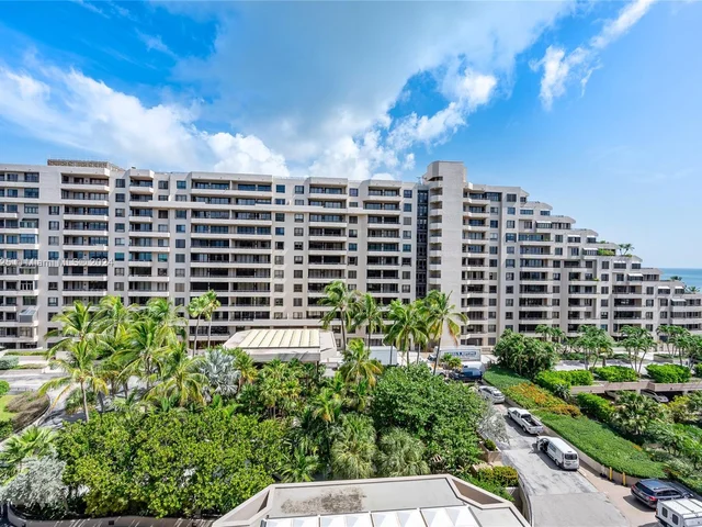 201 Crandon Blvd # 724, Key Biscayne FL 33149