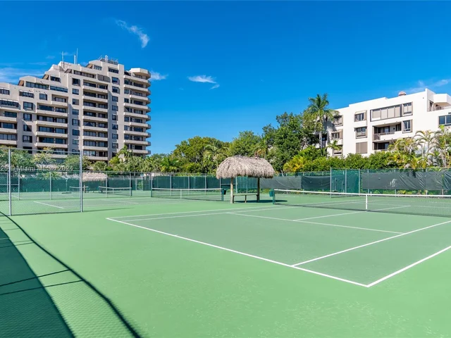 201 Crandon Blvd # 724, Key Biscayne FL 33149