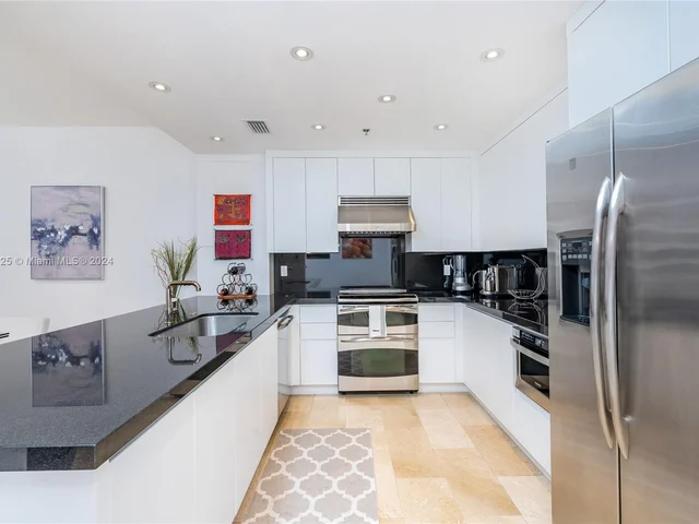 201 Crandon Blvd # 724, Key Biscayne FL 33149