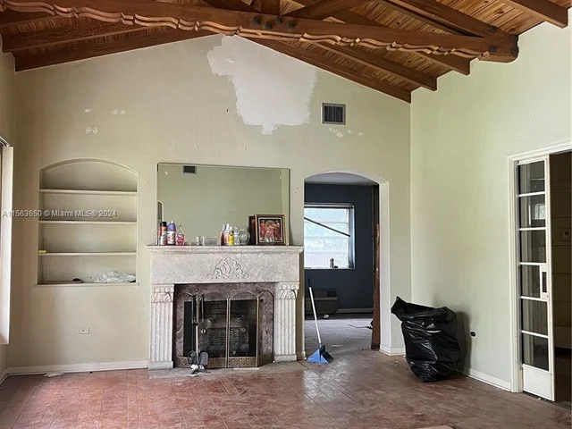 531 NE 55th Ter, Miami FL 33137